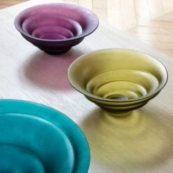 Centre De Table Bleu Sand Daum Par Christian Ghion