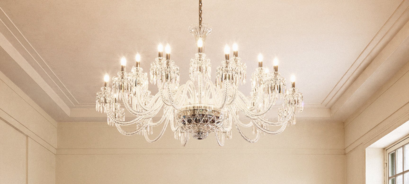 OBJETS DÉCORATIFS CRISTAL -OBJETS DÉCORATIFS CRISTAL Collection luminaires lustres