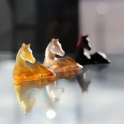 Mini Poulain Ambre Gris Daum