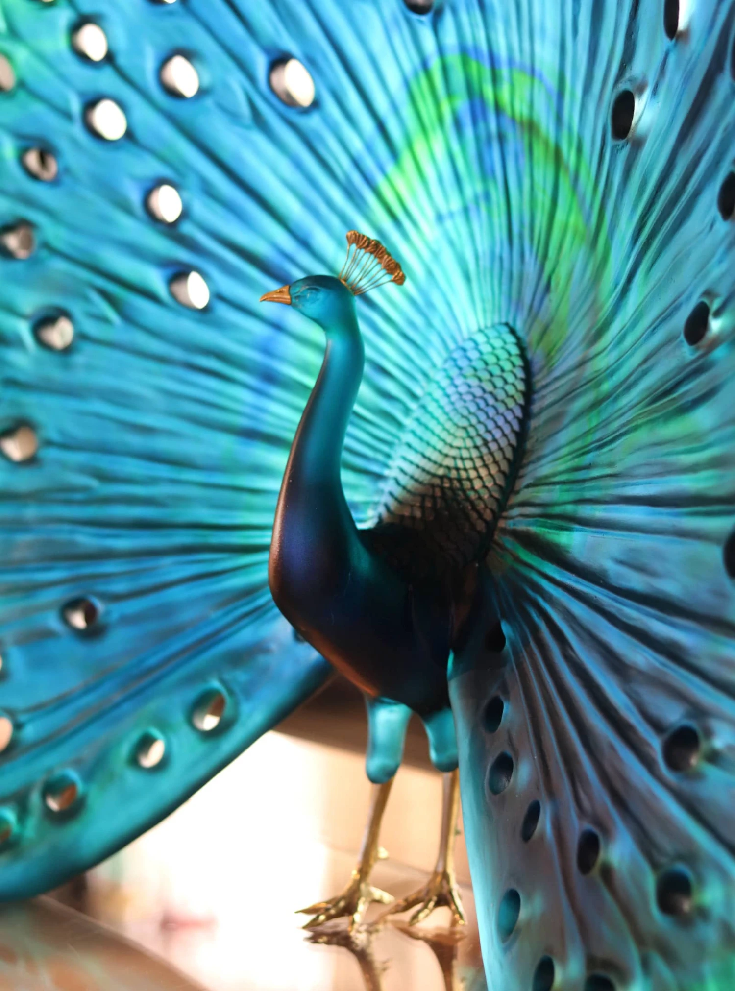 Parade Du Paon Daum Par Madeleine Van Der Knoop 3 Parade Du Paon Daum Par Madeleine Van Der Knoop – Image 3